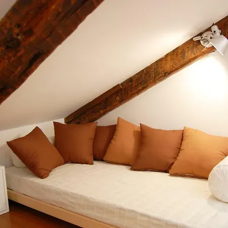 Apartment Attico Capparozzola
